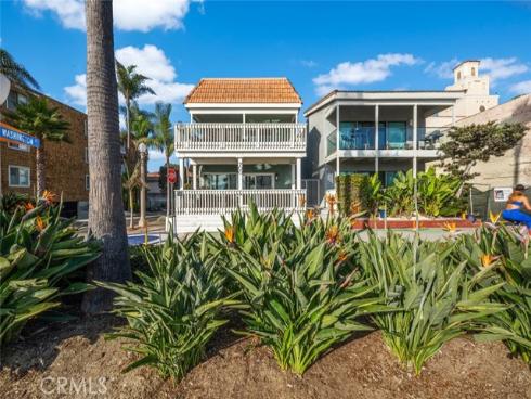 700 E Oceanfront , Newport Beach, CA
