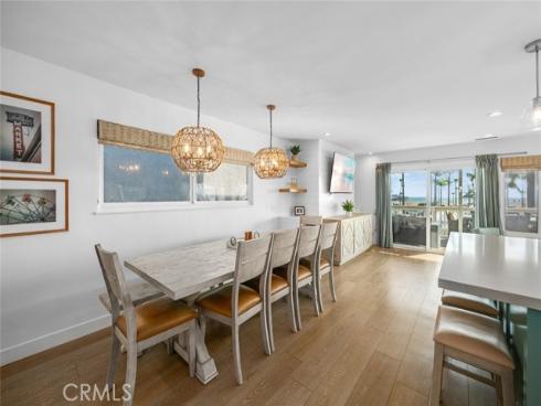 700 E Oceanfront , Newport Beach, CA