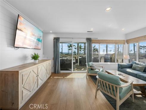700 E Oceanfront , Newport Beach, CA