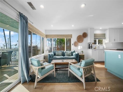 700 E Oceanfront , Newport Beach, CA