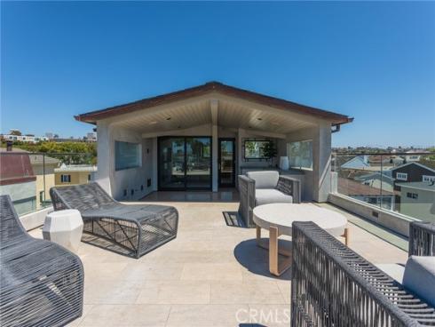 308 Grand Canal , Newport Beach, CA