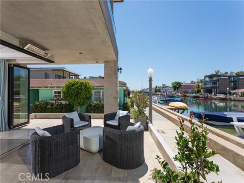 308 Grand Canal , Newport Beach, CA