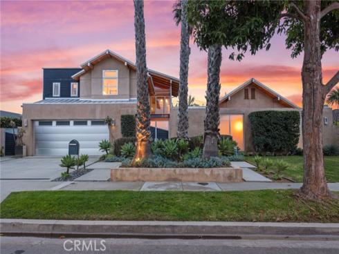 1518 Anita Lane