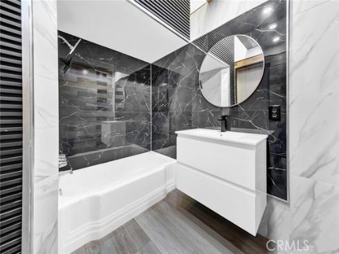 300  Holmwood   Drive, Newport Beach, CA