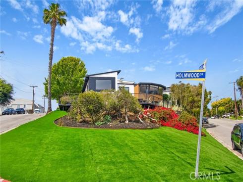 300  Holmwood   Drive, Newport Beach, CA