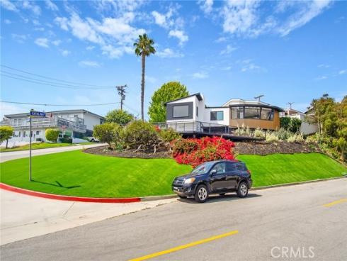 300  Holmwood   Drive, Newport Beach, CA