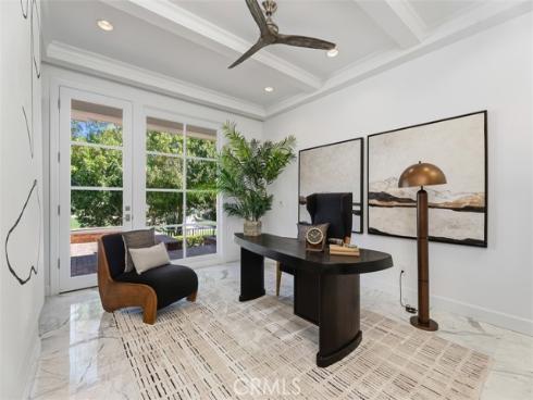 21 Lochmoor , Newport Beach, CA