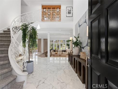 21 Lochmoor , Newport Beach, CA