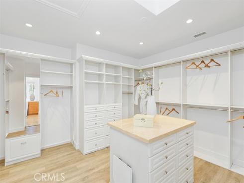 21 Lochmoor , Newport Beach, CA