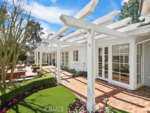 21 Lochmoor , Newport Beach, CA