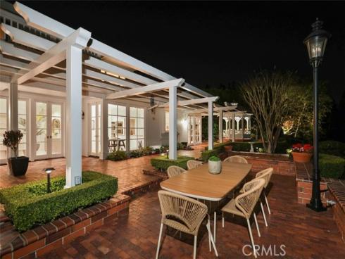 21 Lochmoor , Newport Beach, CA