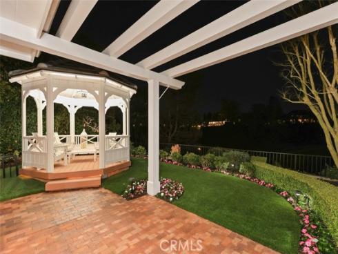 21 Lochmoor , Newport Beach, CA