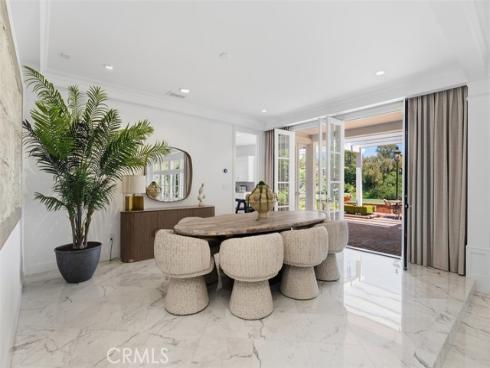 21 Lochmoor , Newport Beach, CA