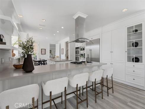 21 Lochmoor , Newport Beach, CA