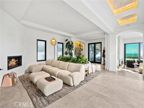 17 Muir Beach , Newport Beach, CA
