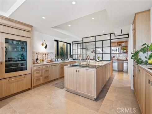 17 Muir Beach , Newport Beach, CA
