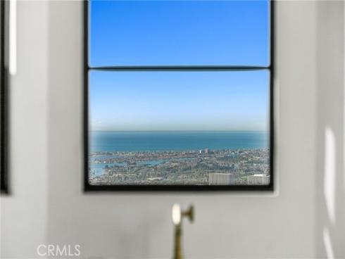 17 Muir Beach , Newport Beach, CA