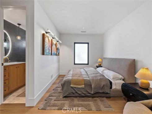 17 Muir Beach , Newport Beach, CA