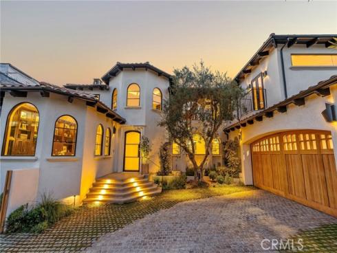 17 Muir Beach , Newport Beach, CA