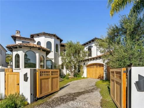 17 Muir Beach , Newport Beach, CA