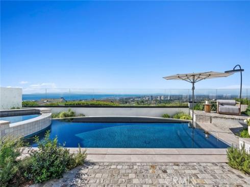 17 Muir Beach , Newport Beach, CA