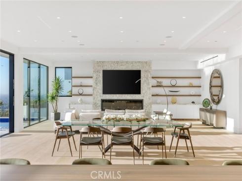 4 Geneve , Newport Beach, CA