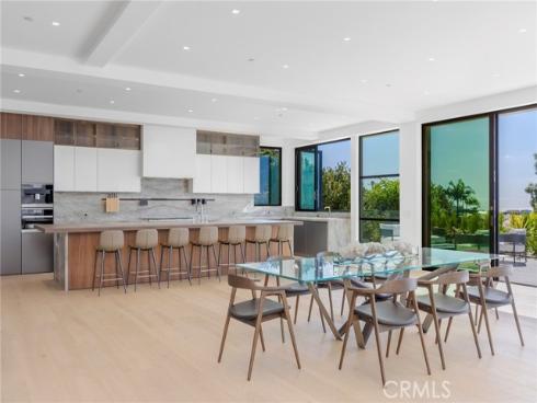 4 Geneve , Newport Beach, CA