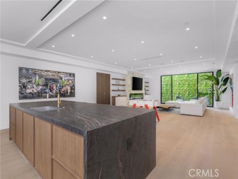 4 Geneve , Newport Beach, CA
