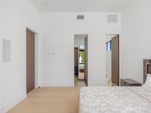 4 Geneve , Newport Beach, CA