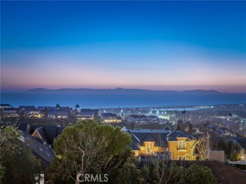 4 Geneve , Newport Beach, CA