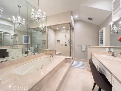 2712 W Oceanfront , Newport Beach, CA