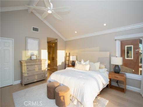 2712 W Oceanfront , Newport Beach, CA