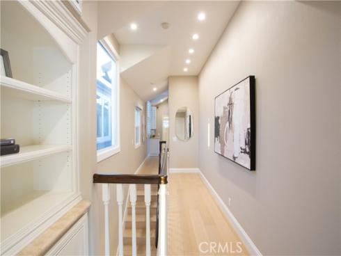 2712 W Oceanfront , Newport Beach, CA