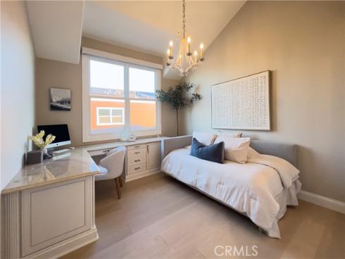 2712 W Oceanfront , Newport Beach, CA