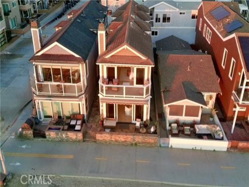 2712 W Oceanfront , Newport Beach, CA