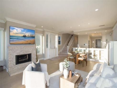 2712 W Oceanfront , Newport Beach, CA