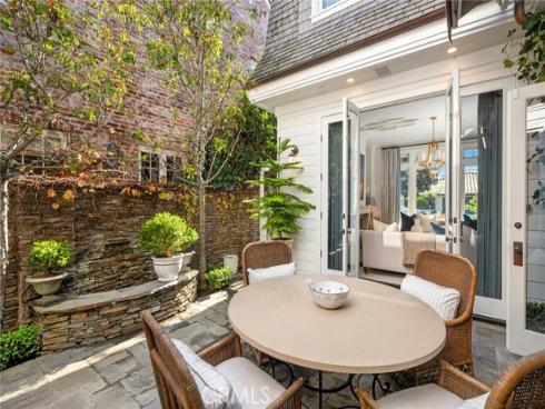 2601 Bayshore Drive, Newport Beach, CA