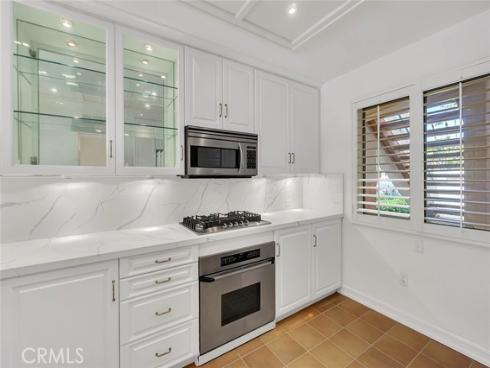 172 Villa Point Drive, Newport Beach, CA