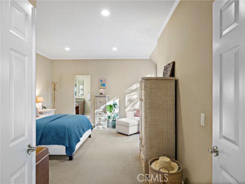 25 Lucerne Street, Newport Beach, CA