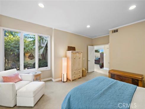 25 Lucerne Street, Newport Beach, CA