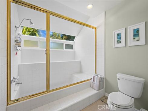 25 Lucerne Street, Newport Beach, CA