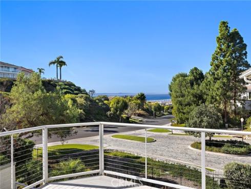 25 Lucerne Street, Newport Beach, CA