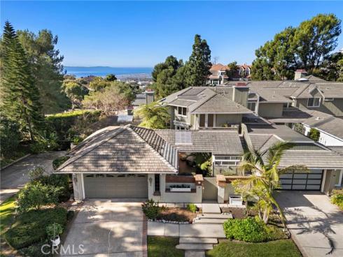 25 Lucerne Street, Newport Beach, CA