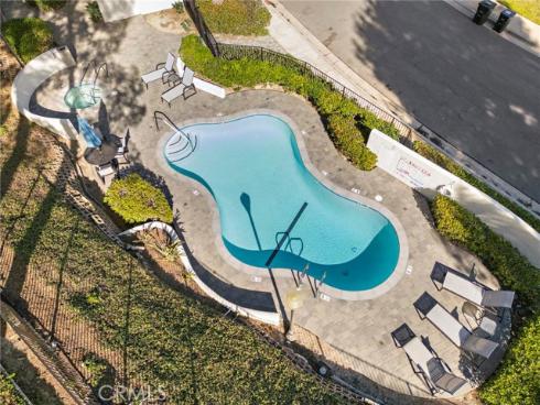 25 Lucerne Street, Newport Beach, CA