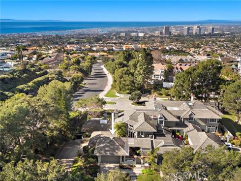 25 Lucerne Street, Newport Beach, CA