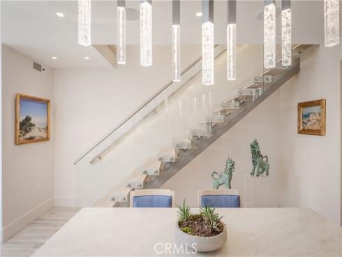 3407 W Oceanfront , Newport Beach, CA