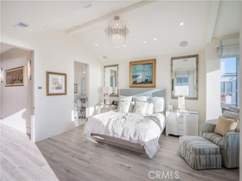 3407 W Oceanfront , Newport Beach, CA