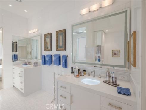 3407 W Oceanfront , Newport Beach, CA
