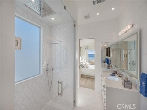 3407 W Oceanfront , Newport Beach, CA