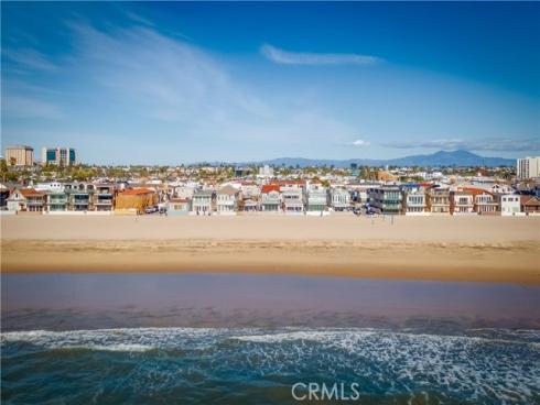 3407 W Oceanfront , Newport Beach, CA